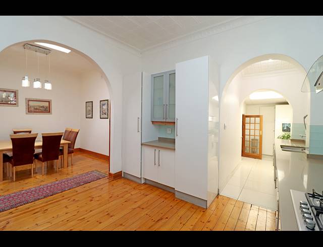 4 BEDROOM HOUSE FOR SALE IN KENSINGTON